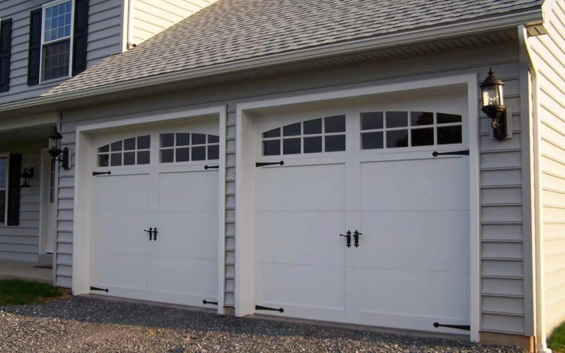 What is the average cost of garage door repair in Sacramento?